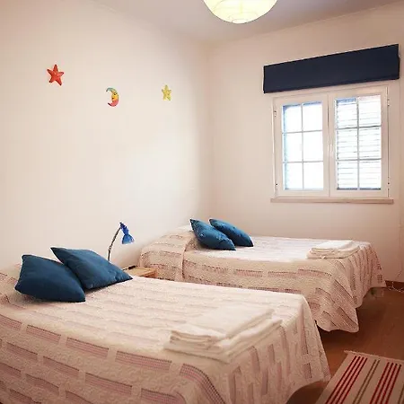 Holiday home Casal Do Gois Atouguia Da Baleia